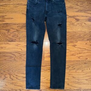 Men's Black Distressed Jeans